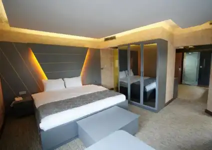 The Life & Spa - 59