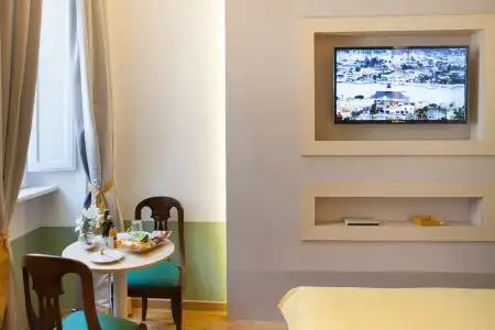 Grand Master Suites - 4