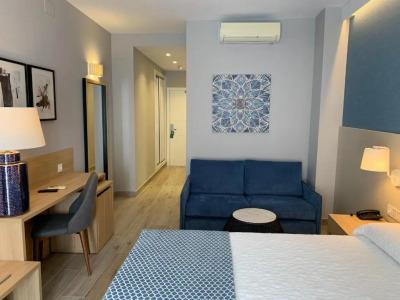 Puerta del Mar - Adults Recommended - 57