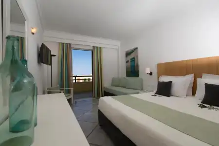 Samaina Inn - 83