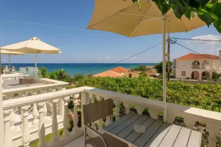 Belussi Beach & Suites - 49