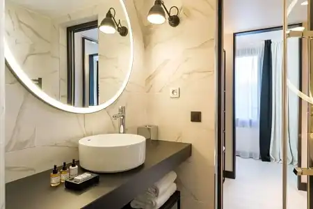 Laz' Spa Urbain Paris - 81