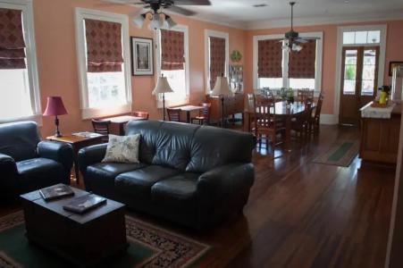 Elysian Fields Inn - 12