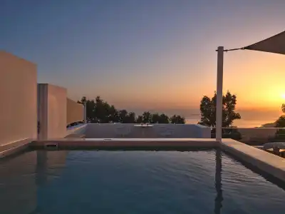 Santorini Heights - 34