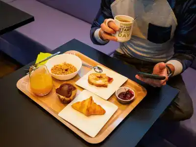 Ibis Styles Liege Guillemins - 8