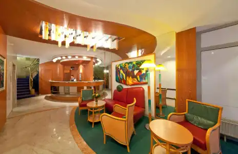 Boulevard - 1