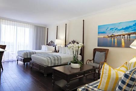 Inn at Pelican Bay - 60