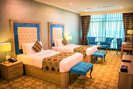Sapphire Plaza - 32