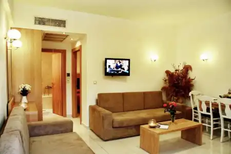 Bella Elena Apartments - 45