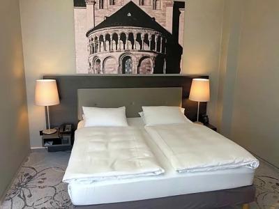 Brunfels, in the Unbound Collection by Hyatt - 68