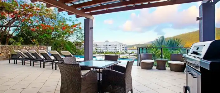 at Waterfront Whitsunday Retreat - 11