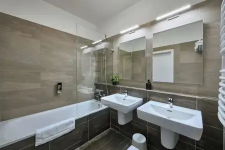 CityWest Apartments - 68