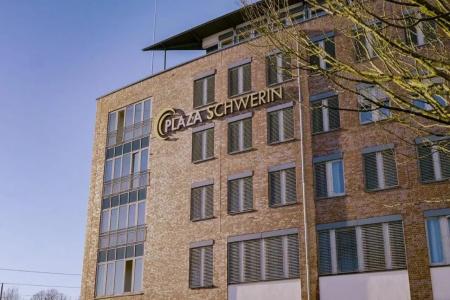PLAZA Premium Schwerin - 24
