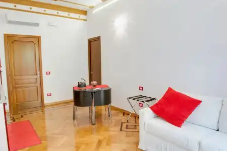 Lh Royal Suites - 76