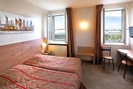 CityCosy - Design Studio Train Station - 17