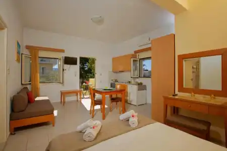 Fotis Studios Apartments - 43