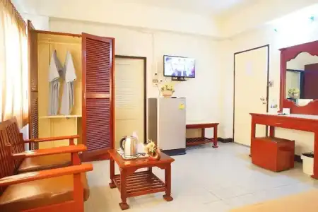 Khelang Nakorn - 28