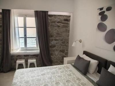 Olive Press & Apartments - 9