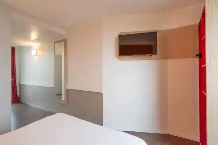 Première Classe Le Havre Les Docks - 82