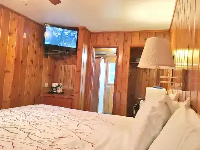 Park Motel and Cabins - 18