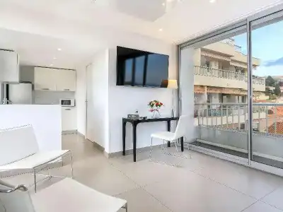 ibis Styles Menton Centre - 52