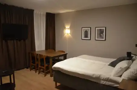 Hotell Zäta Longstay - 28