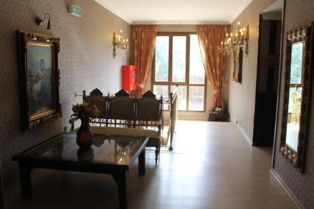 Bella View Art Boutique - 8