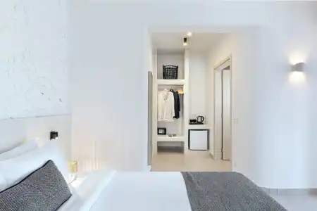 Onyx & Suites - 75