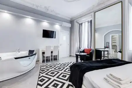 Maison Degli Artisti Suites - 61