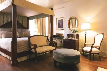 Stonehurst Place Bed & Breakfast - 90