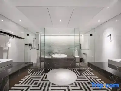 The Lakeview - 76