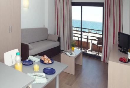 Almirall Apartaments - 2