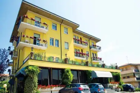 Bella Peschiera - 0
