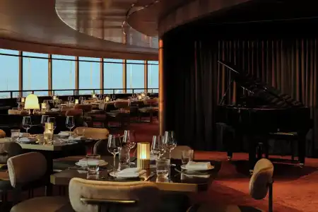 New York Marriott Marquis - 43