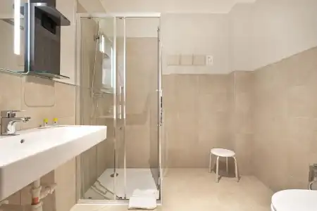 B&B Roma San Lorenzo Termini - 8