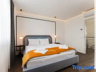 The Amberlyn Suite - 50