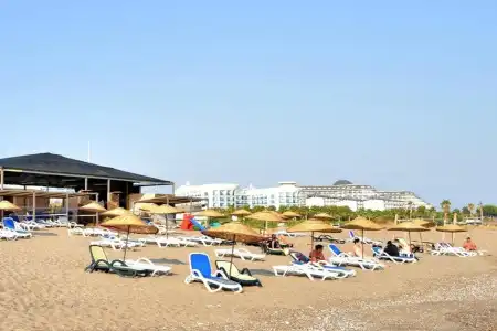 Aperion Beach  - 13