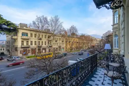 Tiflis Opera Aparthotel - 18