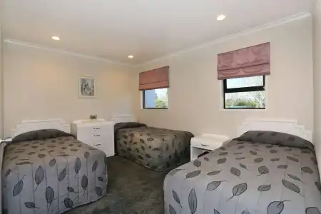 Shadzz Motel - 19