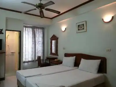 New Siam II - 13