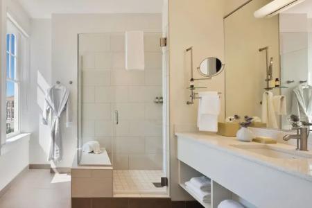 Parq Central Albuquerque - 17