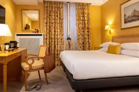 Holiday Inn LONDON - KENSINGTON HIGH ST. by IHG - 8