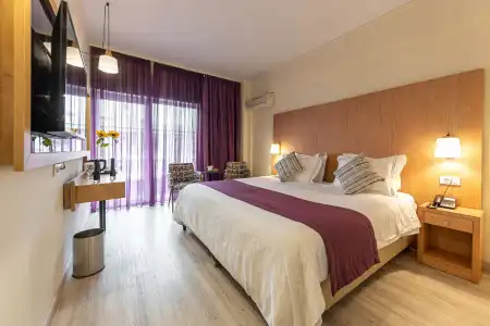Polis Grand - 50