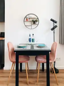 Melter & Apartments - a Neighborhood - 25