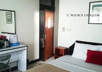 Wisma Shalom Guesthouse - 4
