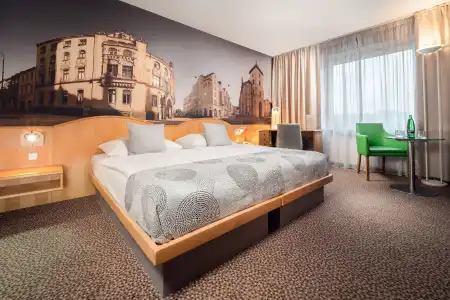 Cosmopolitan Bobycentrum - 33