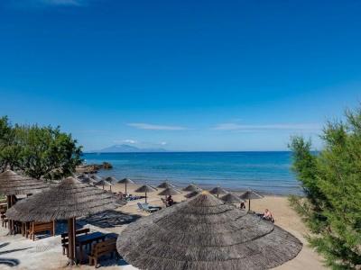 Plaka Beach Resort - 12