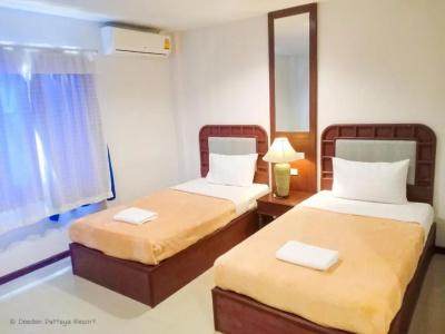 Deeden Pattaya Resort - 71