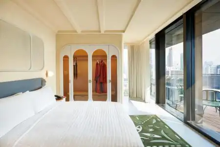 The Standard, Bangkok Mahanakhon - 13