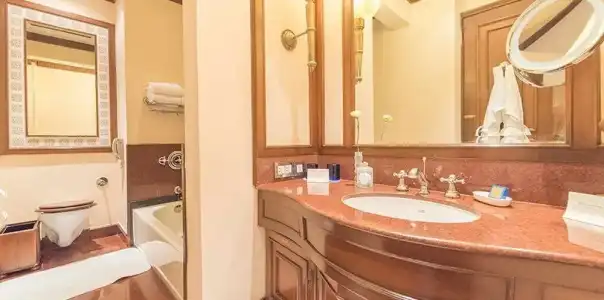 The Oberoi Grand Kolkata - 181